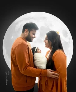 Newborn baby shoot family portrait