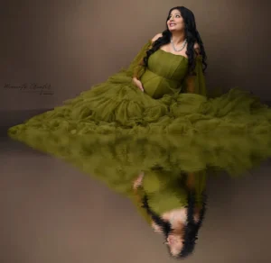 Maternity Photoshoot Green Gown3