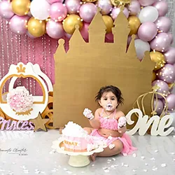 Pre-Birthday/Milestone Photoshoot (9 to 12 months)