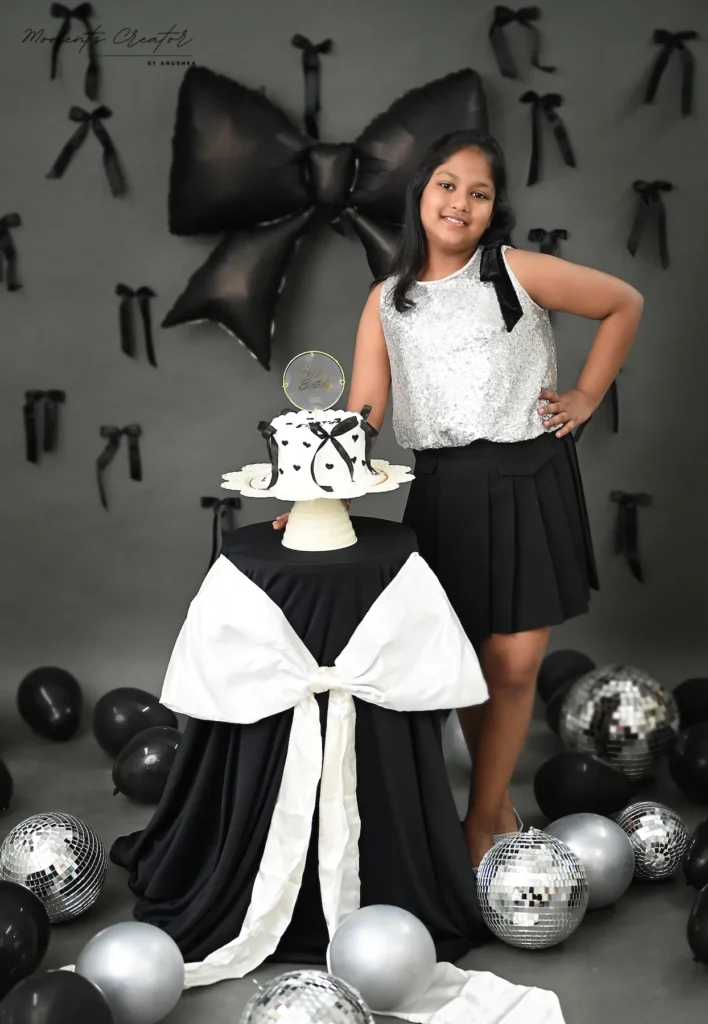 kids-photoshoot-delhi-ncr-tenth-birthday-girl-black-silver-disco-theme-11